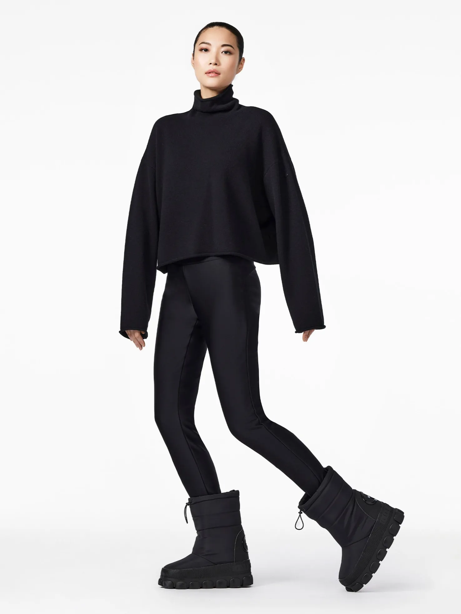 LOURDES Long Sleeve Knit Sweater