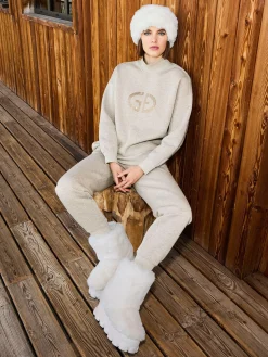 MON RÊVE Crew Neck Sweater